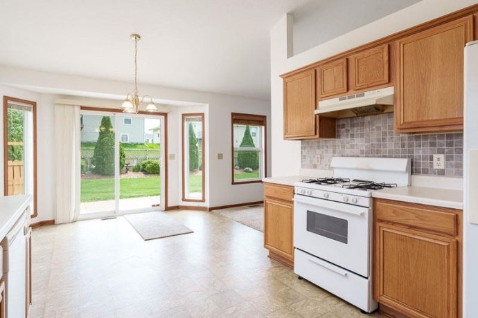 3047 VAUGHNDALE, MACHESNEY PARK, Illinois 61115, 3 Bedrooms Bedrooms, ,2 BathroomsBathrooms,House,For Sale,VAUGHNDALE,202603955