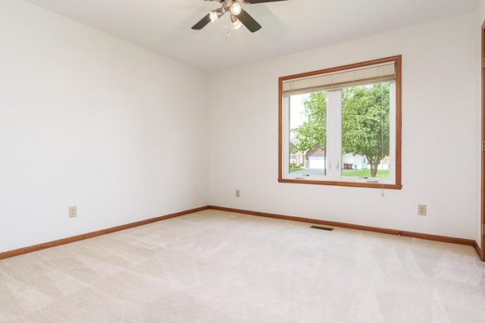 3047 VAUGHNDALE, MACHESNEY PARK, Illinois 61115, 3 Bedrooms Bedrooms, ,2 BathroomsBathrooms,House,For Sale,VAUGHNDALE,202603955