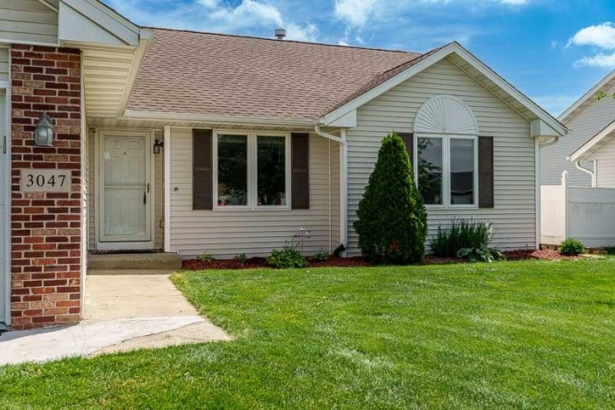 3047 VAUGHNDALE, MACHESNEY PARK, Illinois 61115, 3 Bedrooms Bedrooms, ,2 BathroomsBathrooms,House,For Sale,VAUGHNDALE,202603955