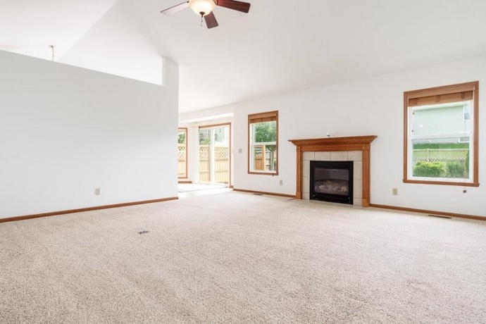 3047 VAUGHNDALE, MACHESNEY PARK, Illinois 61115, 3 Bedrooms Bedrooms, ,2 BathroomsBathrooms,House,For Sale,VAUGHNDALE,202603955