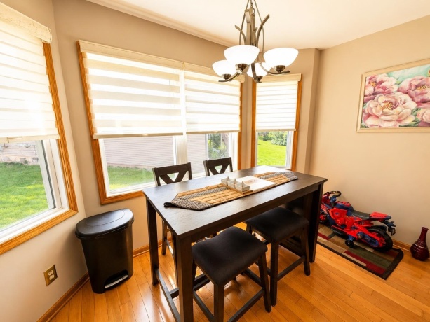 423 cross plains, ROCKFORD, Illinois 61107, 4 Bedrooms Bedrooms, ,3 BathroomsBathrooms,House,For Sale,cross plains,202603957