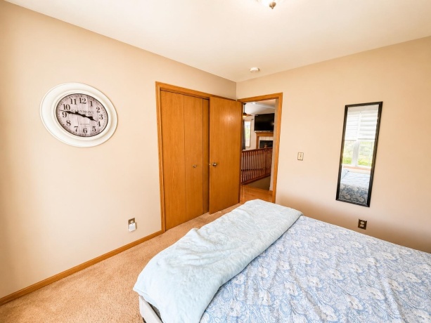 423 cross plains, ROCKFORD, Illinois 61107, 4 Bedrooms Bedrooms, ,3 BathroomsBathrooms,House,For Sale,cross plains,202603957