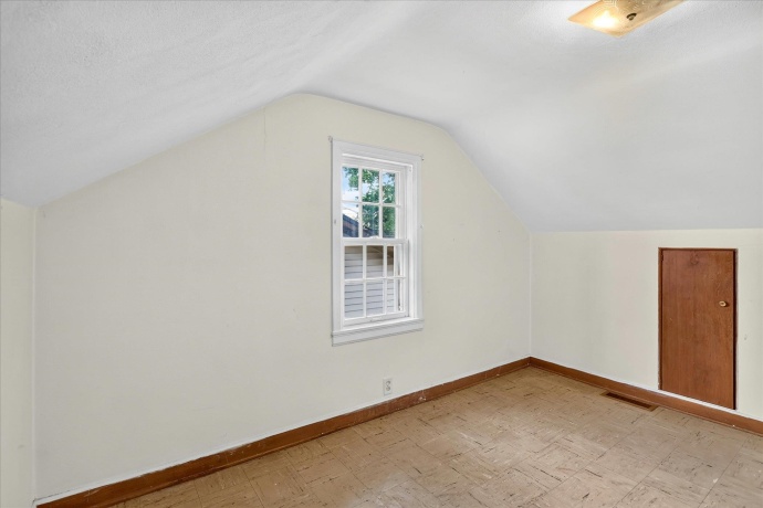 228 Riverside, LOVES PARK, Illinois 61111, 4 Bedrooms Bedrooms, ,1 BathroomBathrooms,House,For Sale,Riverside,202603862
