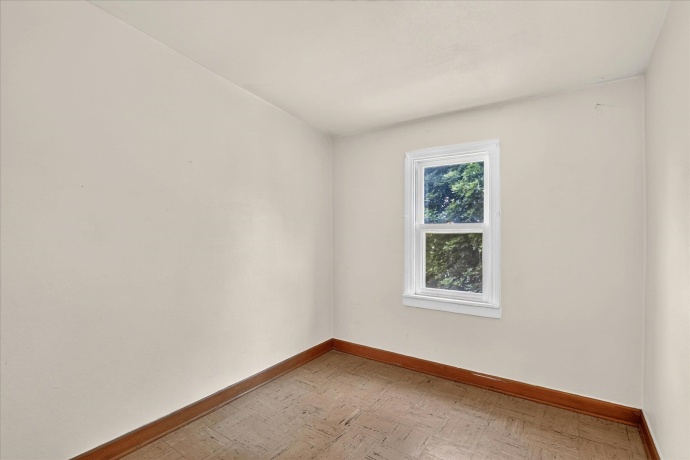 228 Riverside, LOVES PARK, Illinois 61111, 4 Bedrooms Bedrooms, ,1 BathroomBathrooms,House,For Sale,Riverside,202603862