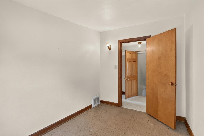 228 Riverside, LOVES PARK, Illinois 61111, 4 Bedrooms Bedrooms, ,1 BathroomBathrooms,House,For Sale,Riverside,202603862