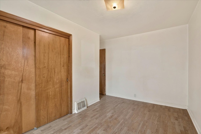 228 Riverside, LOVES PARK, Illinois 61111, 4 Bedrooms Bedrooms, ,1 BathroomBathrooms,House,For Sale,Riverside,202603862