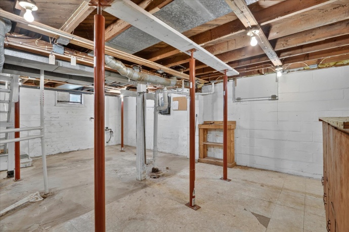 228 Riverside, LOVES PARK, Illinois 61111, 4 Bedrooms Bedrooms, ,1 BathroomBathrooms,House,For Sale,Riverside,202603862