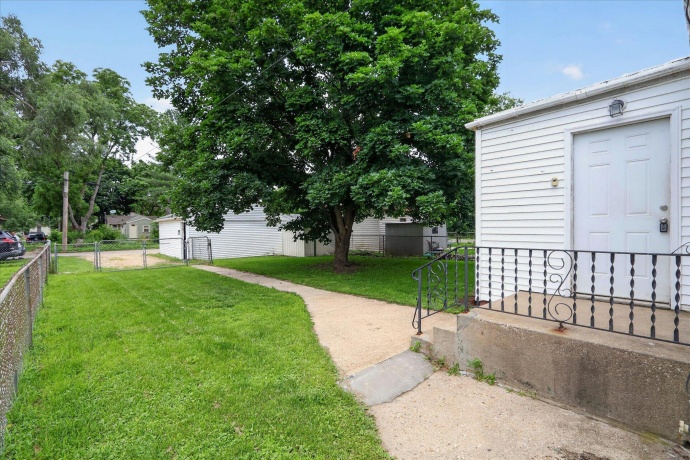 228 Riverside, LOVES PARK, Illinois 61111, 4 Bedrooms Bedrooms, ,1 BathroomBathrooms,House,For Sale,Riverside,202603862