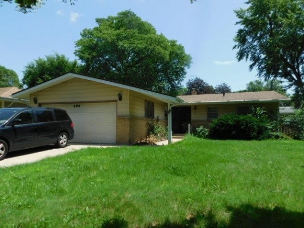 507 Fairview, ROCKFORD, Illinois 61107, 3 Bedrooms Bedrooms, ,1 BathroomBathrooms,House,For Sale,Fairview,202603963