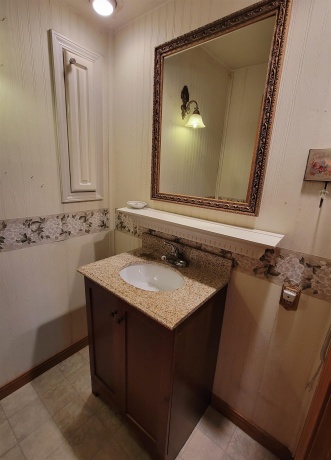 10124 US Rt 20, GARDEN PRAIRIE, Illinois 61038, 4 Bedrooms Bedrooms, ,3 BathroomsBathrooms,House,For Sale,US Rt 20,202603964