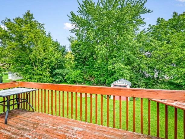 117 PEMBROKE RD SW, POPLAR GROVE, Illinois 61065, 3 Bedrooms Bedrooms, ,2 BathroomsBathrooms,House,For Sale,PEMBROKE RD SW,202603965