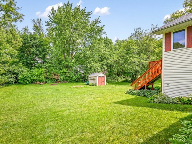 117 PEMBROKE RD SW, POPLAR GROVE, Illinois 61065, 3 Bedrooms Bedrooms, ,2 BathroomsBathrooms,House,For Sale,PEMBROKE RD SW,202603965
