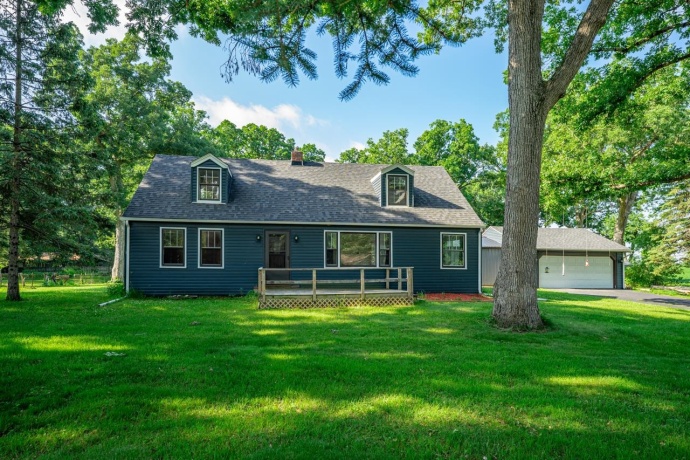 15631 IL RTE 72, DAVIS JUNCTION, Illinois 61020, 4 Bedrooms Bedrooms, ,1 BathroomBathrooms,House,For Sale,IL RTE 72,202603967