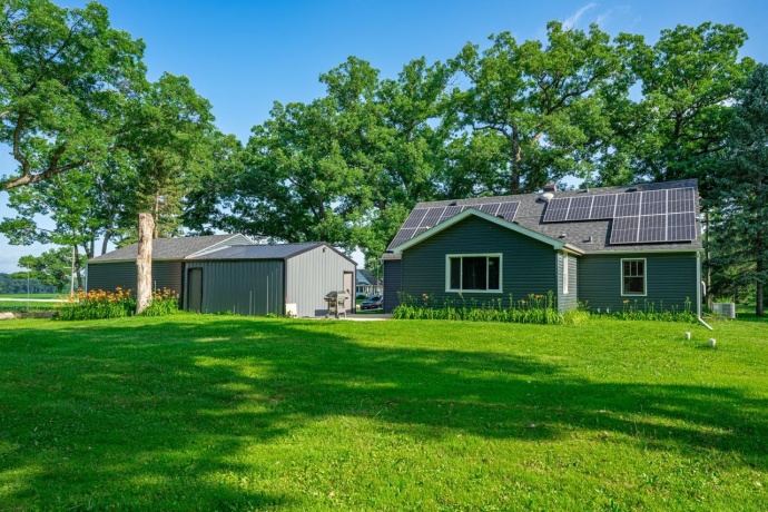 15631 IL RTE 72, DAVIS JUNCTION, Illinois 61020, 4 Bedrooms Bedrooms, ,1 BathroomBathrooms,House,For Sale,IL RTE 72,202603967