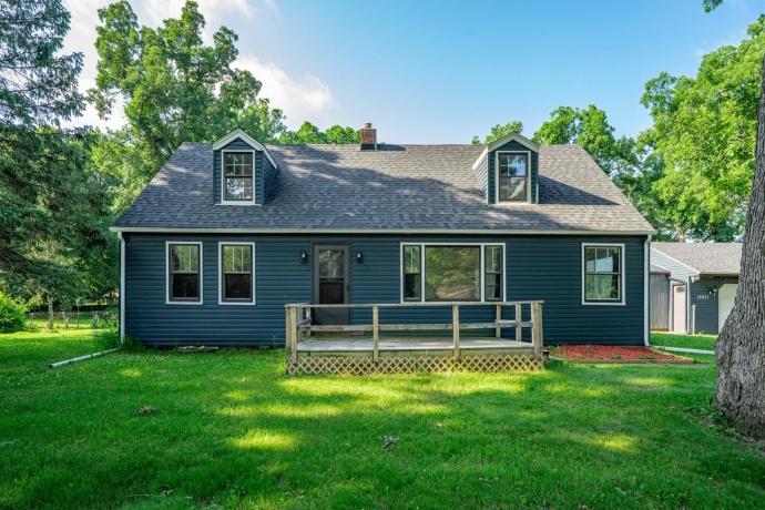 15631 IL RTE 72, DAVIS JUNCTION, Illinois 61020, 4 Bedrooms Bedrooms, ,1 BathroomBathrooms,House,For Sale,IL RTE 72,202603967