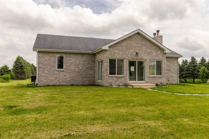 16649 Beaverton, CAPRON, Illinois 61012, 5 Bedrooms Bedrooms, ,3 BathroomsBathrooms,House,For Sale,Beaverton,202603971