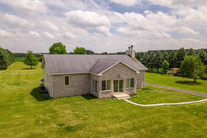 16649 Beaverton, CAPRON, Illinois 61012, 5 Bedrooms Bedrooms, ,3 BathroomsBathrooms,House,For Sale,Beaverton,202603971