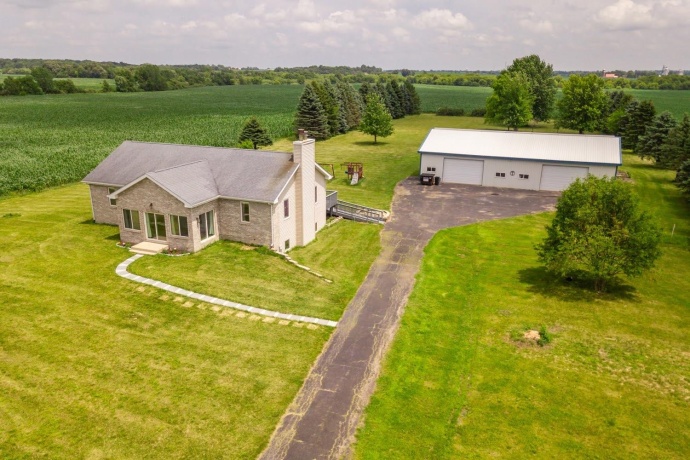 16649 Beaverton, CAPRON, Illinois 61012, 5 Bedrooms Bedrooms, ,3 BathroomsBathrooms,House,For Sale,Beaverton,202603971