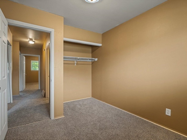 1118 Lincoln, ROCKFORD, Illinois 61102, ,2 Units,For Sale,Lincoln,202603972