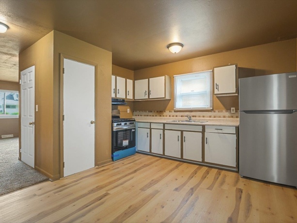 1118 Lincoln, ROCKFORD, Illinois 61102, ,2 Units,For Sale,Lincoln,202603972