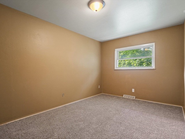 1118 Lincoln, ROCKFORD, Illinois 61102, ,2 Units,For Sale,Lincoln,202603972