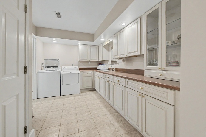 10 Snipe Hollow, ELIZABETH, Illinois 61028, 3 Bedrooms Bedrooms, ,2 BathroomsBathrooms,House,For Sale,Snipe Hollow,202603974
