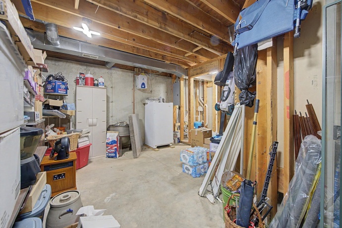 10 Snipe Hollow, ELIZABETH, Illinois 61028, 3 Bedrooms Bedrooms, ,2 BathroomsBathrooms,House,For Sale,Snipe Hollow,202603974