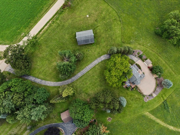 10 Snipe Hollow, ELIZABETH, Illinois 61028, 3 Bedrooms Bedrooms, ,2 BathroomsBathrooms,House,For Sale,Snipe Hollow,202603974