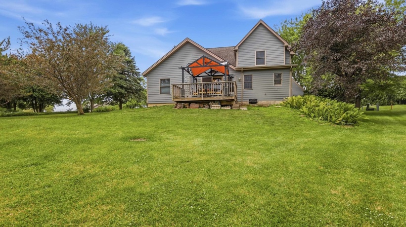 6 Beacon, GALENA, Illinois 61036, 3 Bedrooms Bedrooms, ,2 BathroomsBathrooms,House,For Sale,Beacon,202603976
