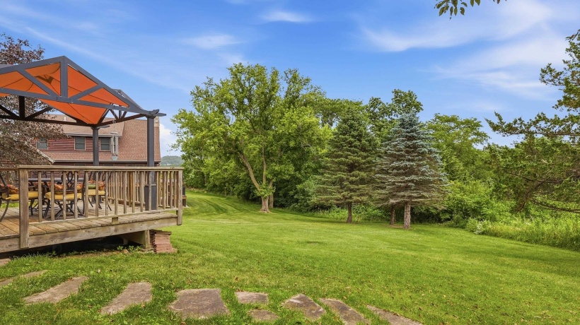 6 Beacon, GALENA, Illinois 61036, 3 Bedrooms Bedrooms, ,2 BathroomsBathrooms,House,For Sale,Beacon,202603976