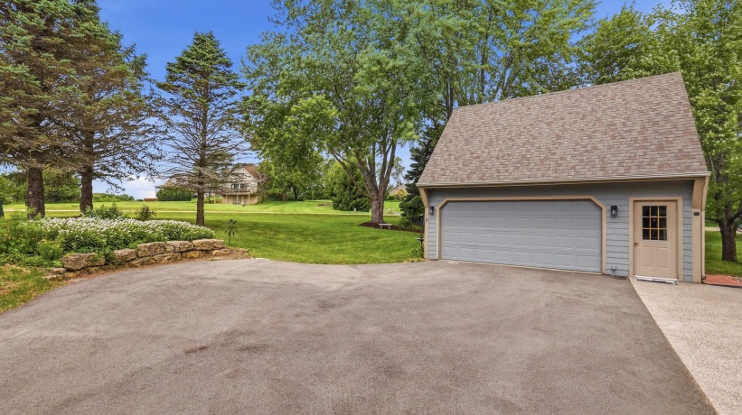 6 Beacon, GALENA, Illinois 61036, 3 Bedrooms Bedrooms, ,2 BathroomsBathrooms,House,For Sale,Beacon,202603976