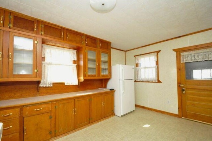 710 Short, Streator, Illinois 61364, 3 Bedrooms Bedrooms, ,1 BathroomBathrooms,House,For Sale,Short,202603978