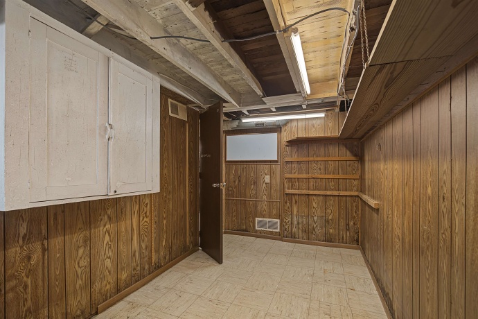 303 Elm, HANOVER, Illinois 61041, 3 Bedrooms Bedrooms, ,2 BathroomsBathrooms,House,For Sale,Elm,202603979