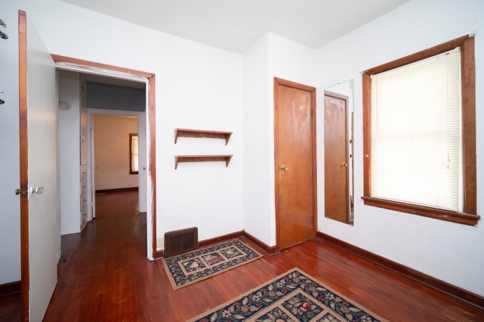 129 Riverside, LOVES PARK, Illinois 61111, 3 Bedrooms Bedrooms, ,1 BathroomBathrooms,House,For Sale,Riverside,202603980
