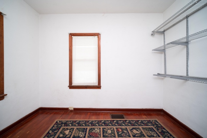 129 Riverside, LOVES PARK, Illinois 61111, 3 Bedrooms Bedrooms, ,1 BathroomBathrooms,House,For Sale,Riverside,202603980