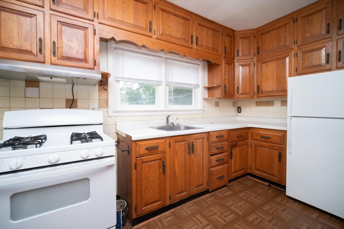 129 Riverside, LOVES PARK, Illinois 61111, 3 Bedrooms Bedrooms, ,1 BathroomBathrooms,House,For Sale,Riverside,202603980