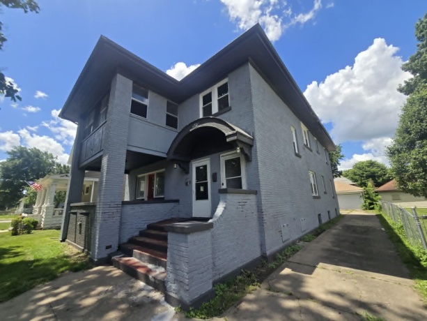 1721 5th, ROCKFORD, Illinois 61104, ,2 Units,For Sale,5th,202603985