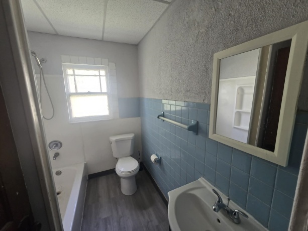 1721 5th, ROCKFORD, Illinois 61104, ,2 Units,For Sale,5th,202603985