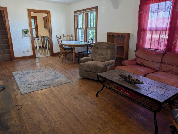 814 Hamilton, FREEPORT, Illinois 61032, 3 Bedrooms Bedrooms, ,1 BathroomBathrooms,House,For Sale,Hamilton,202603983
