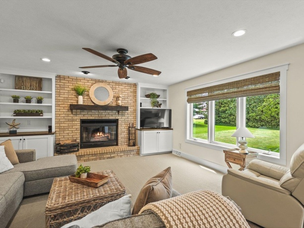 1003 Jeremy, WINNEBAGO, Illinois 61088, 4 Bedrooms Bedrooms, ,3 BathroomsBathrooms,House,For Sale,Jeremy,202603984