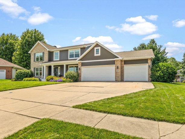 1003 Jeremy, WINNEBAGO, Illinois 61088, 4 Bedrooms Bedrooms, ,3 BathroomsBathrooms,House,For Sale,Jeremy,202603984