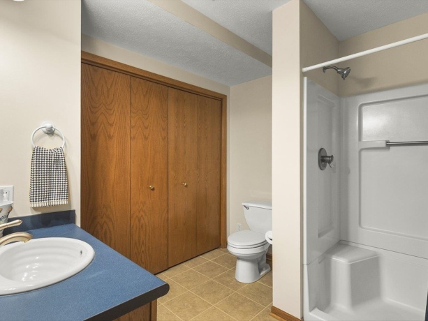 1003 Jeremy, WINNEBAGO, Illinois 61088, 4 Bedrooms Bedrooms, ,3 BathroomsBathrooms,House,For Sale,Jeremy,202603984