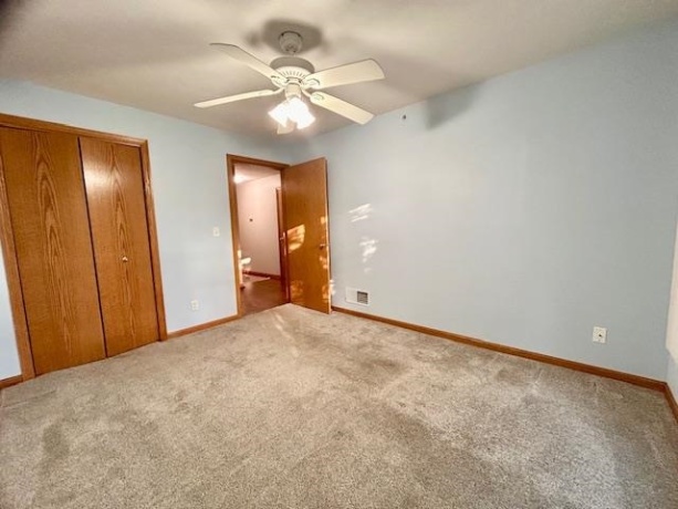 5004 Diane, ROCKFORD, Illinois 61108, 2 Bedrooms Bedrooms, ,2 BathroomsBathrooms,Condominium,For Sale,Diane,202603987