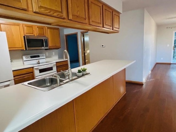 5004 Diane, ROCKFORD, Illinois 61108, 2 Bedrooms Bedrooms, ,2 BathroomsBathrooms,Condominium,For Sale,Diane,202603987