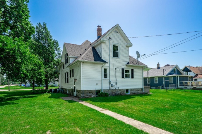 201 Elida, WINNEBAGO, Illinois 61088, 4 Bedrooms Bedrooms, ,3 BathroomsBathrooms,House,For Sale,Elida,202603988