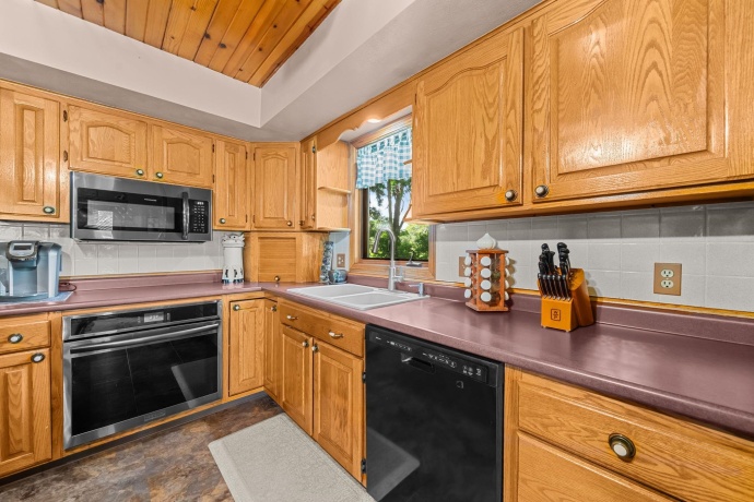 8411 Killbuck, MONROE CENTER, Illinois 61052, 3 Bedrooms Bedrooms, ,3 BathroomsBathrooms,House,For Sale,Killbuck,202603990