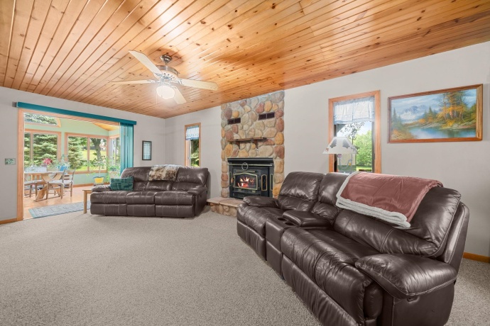 8411 Killbuck, MONROE CENTER, Illinois 61052, 3 Bedrooms Bedrooms, ,3 BathroomsBathrooms,House,For Sale,Killbuck,202603990