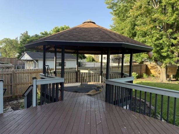 1500 Tonti, LaSalle, Illinois 61301, 4 Bedrooms Bedrooms, ,3 BathroomsBathrooms,House,For Sale,Tonti,202603991