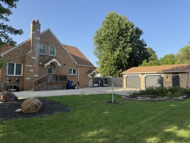 1500 Tonti, LaSalle, Illinois 61301, 4 Bedrooms Bedrooms, ,3 BathroomsBathrooms,House,For Sale,Tonti,202603991