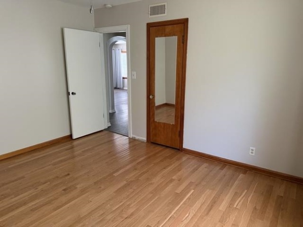 1500 Tonti, LaSalle, Illinois 61301, 4 Bedrooms Bedrooms, ,3 BathroomsBathrooms,House,For Sale,Tonti,202603991